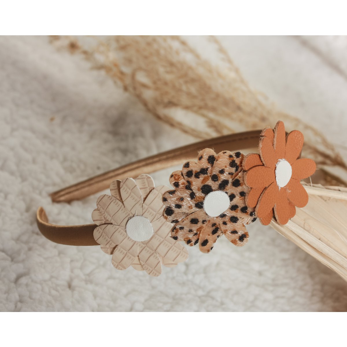 Diadeem bloemen panter
